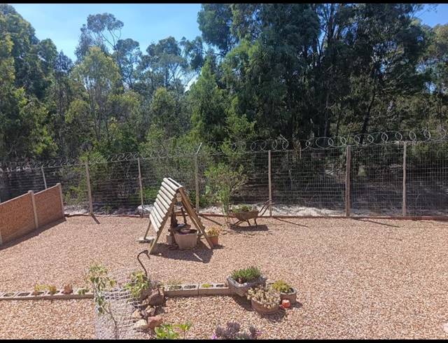 2 BEDROOM HOUSE FOR SALE IN ALBERTINIA